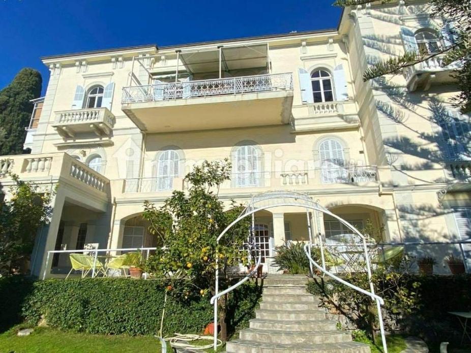 Pergolato Suite Sanremo Exterior photo